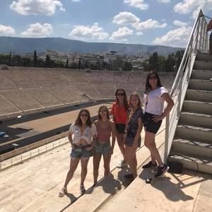 Meet your Posher, Christy